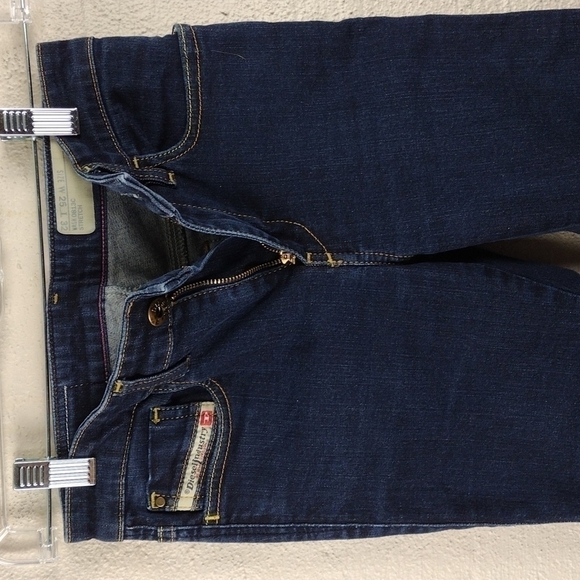 DIESEL Skinzee Super Slim Blue Dark Wash Five Pocket Mid Rise Skinny Jean - Picture 5 of 13